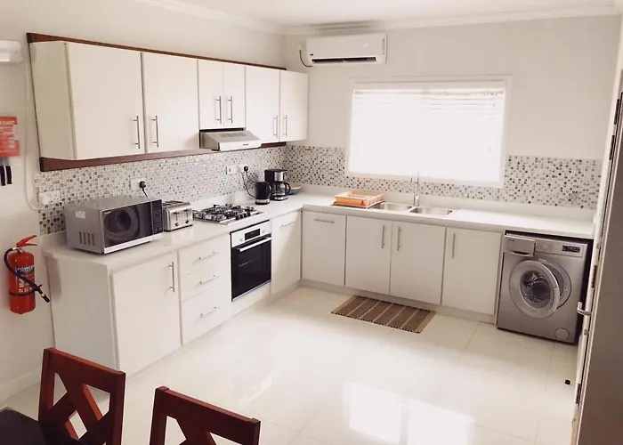 Apartment Panorama Guesthouse Apartments Beau Vallon Beach *