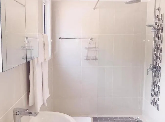 Panorama Guesthouse Apartments Beau Vallon Beach *