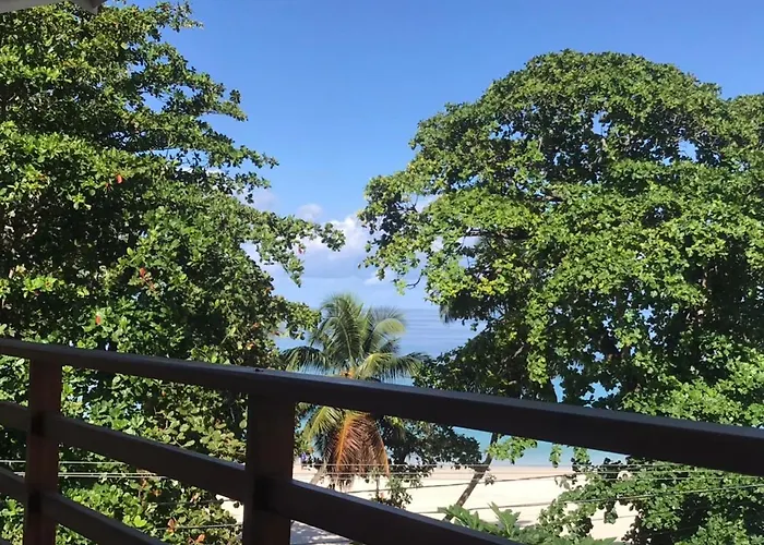 Panorama Guesthouse Apartments Beau Vallon Beach * Beau Vallon (Mahe)