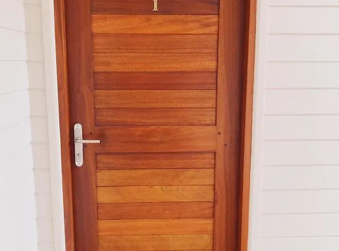 Panorama Guesthouse Apartments Beau Vallon Beach Apartment