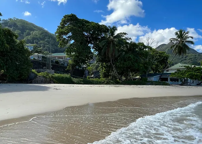 Panorama Guesthouse Apartments Beau Vallon Beach Apartment *